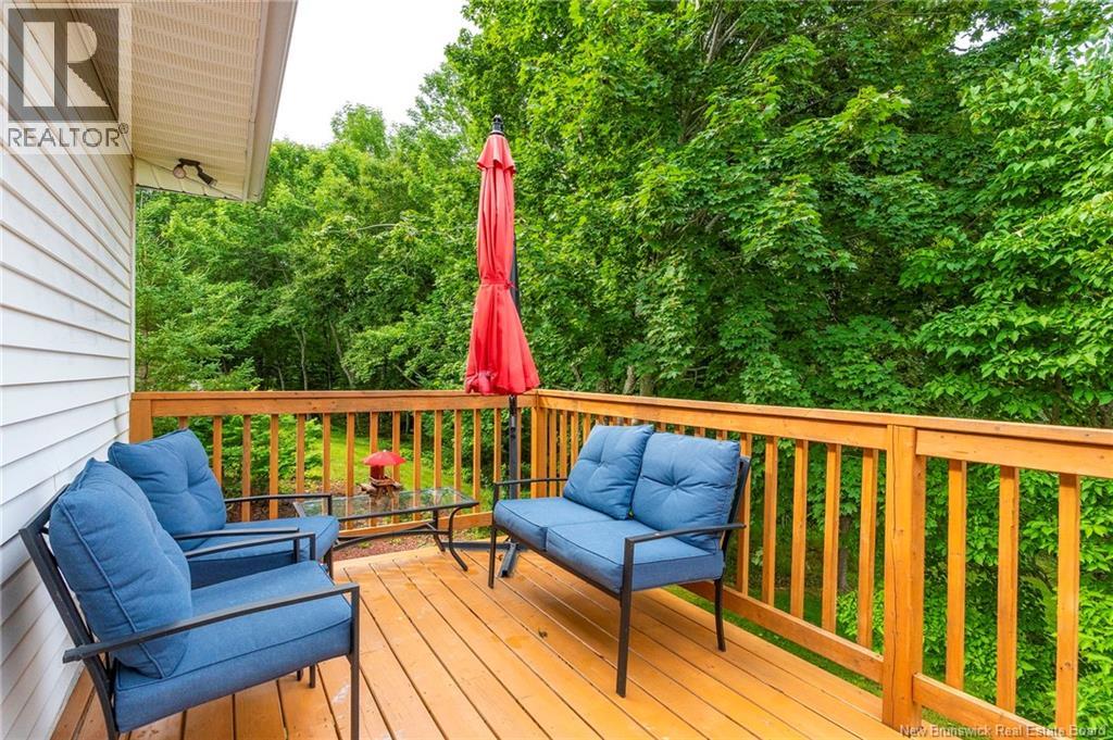 4 Ashwood Court - 41