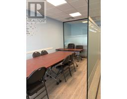 17 - 1235 Queensway Way E, Mississauga, ON L4Y0G4 Photo 9