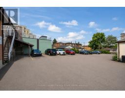 2236 Eglinton Avenue W, Toronto, ON M6E2L3 Photo 11