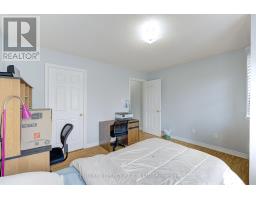 17 - 800 Dundas Street W, Mississauga, ON L5C4S8 Photo 11