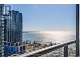 2014 - 105 The Queensway Way, Toronto, ON M6S5B5 Photo 11