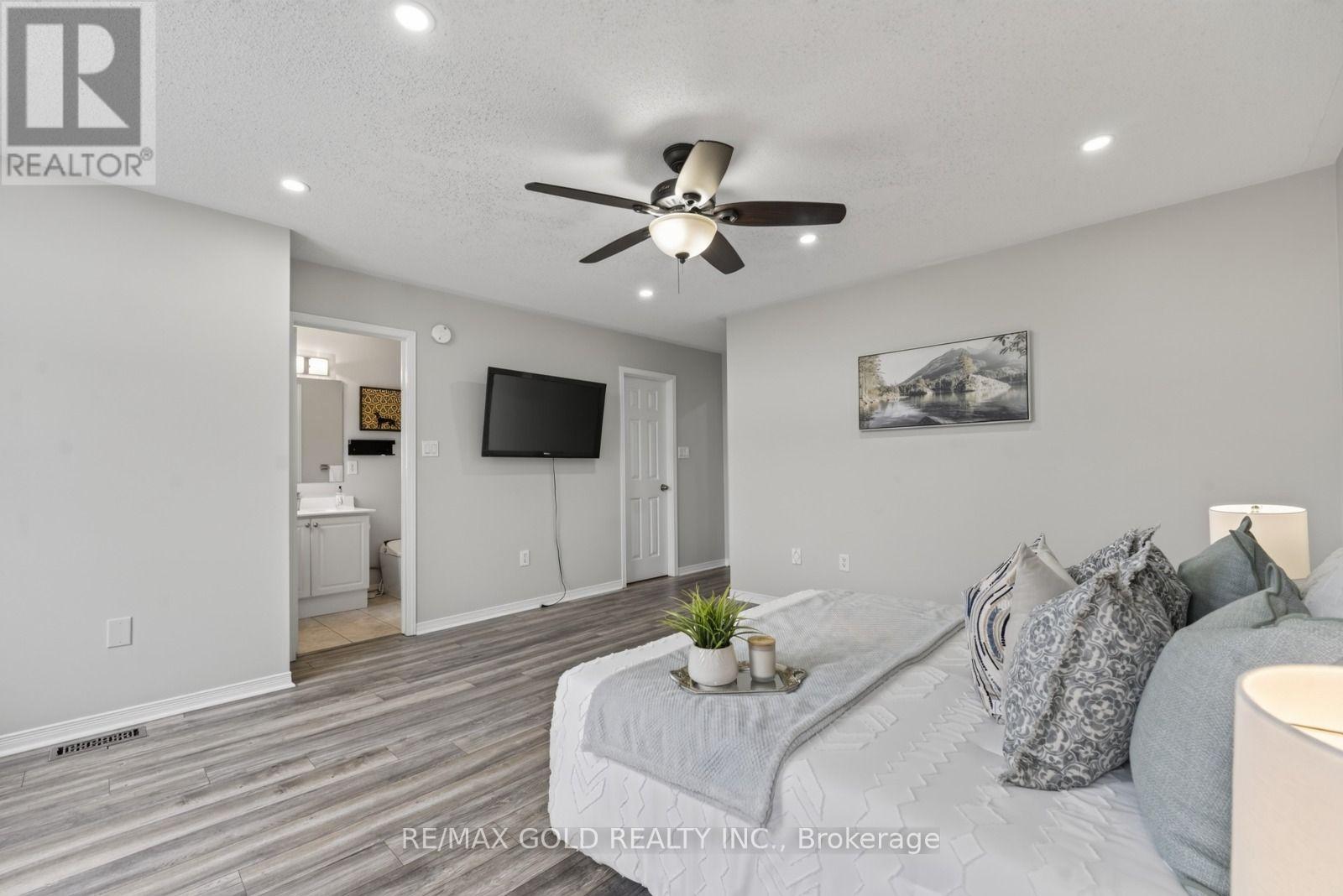 106 MEADOWLARK DRIVE - 14