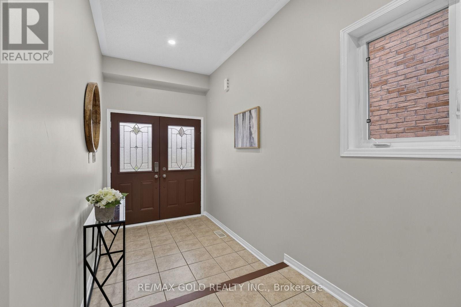 106 MEADOWLARK DRIVE - 3