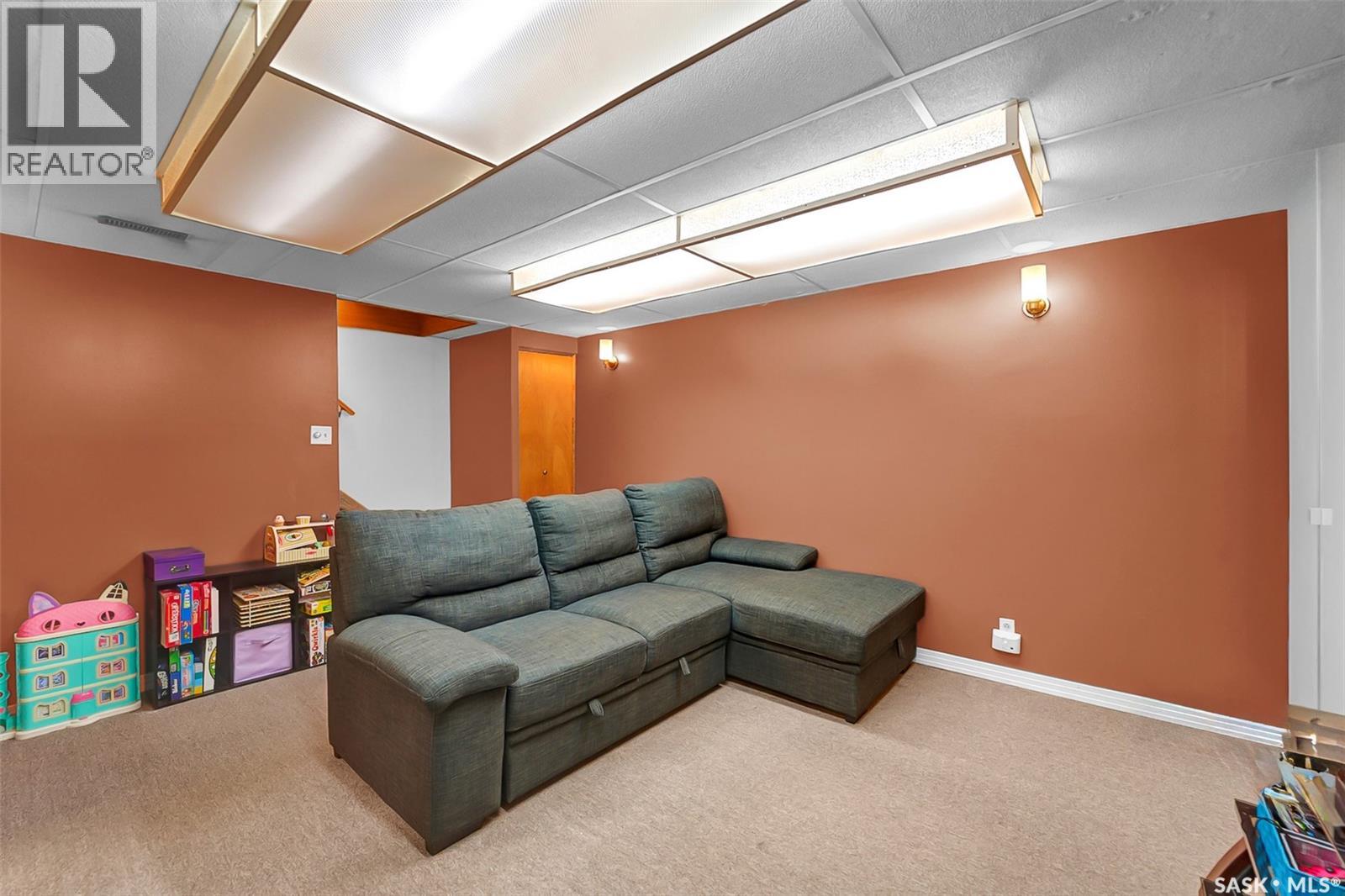 #43 120 Acadia DRIVE - 25