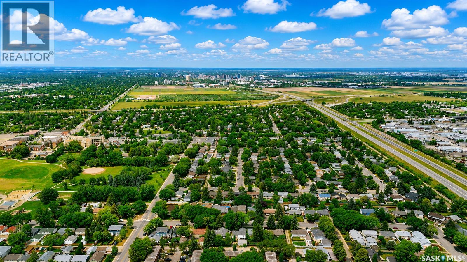 #43 120 Acadia DRIVE - 36