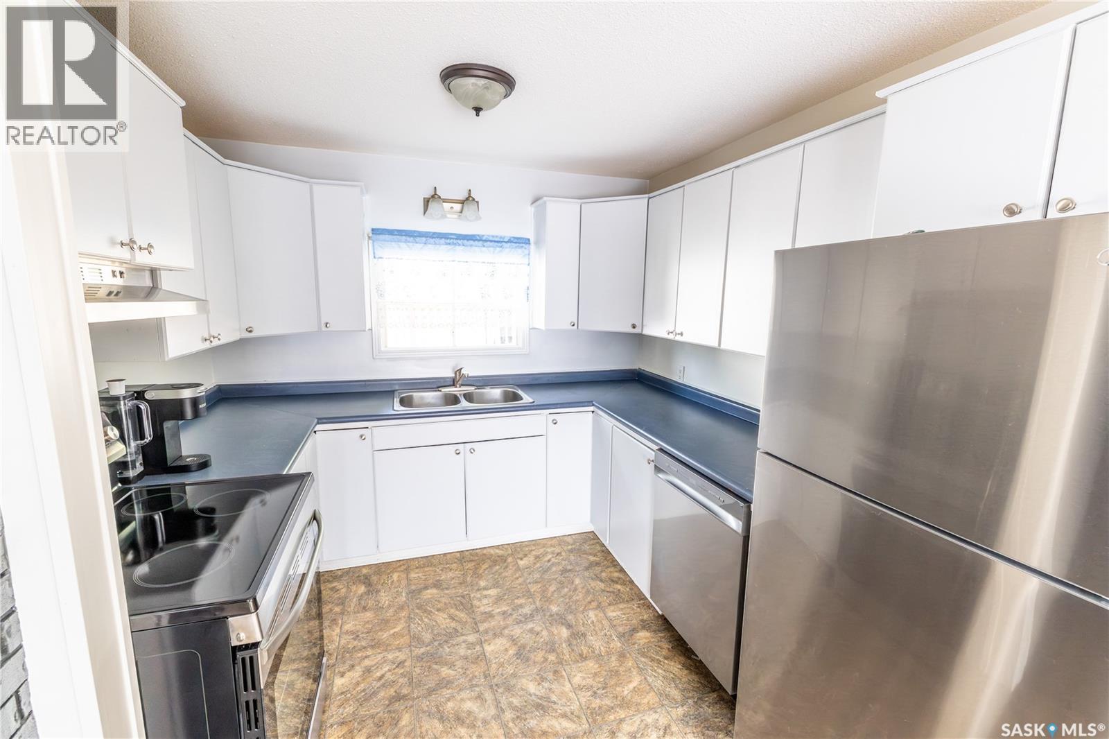 928 Hochelaga STREET W - 10