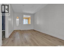 840 Grey Avenue, Moose Jaw, SK S6H1N1 Photo 13