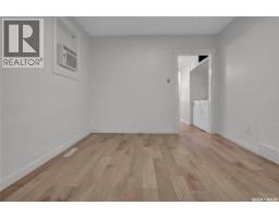 840 Grey Avenue, Moose Jaw, SK S6H1N1 Photo 15