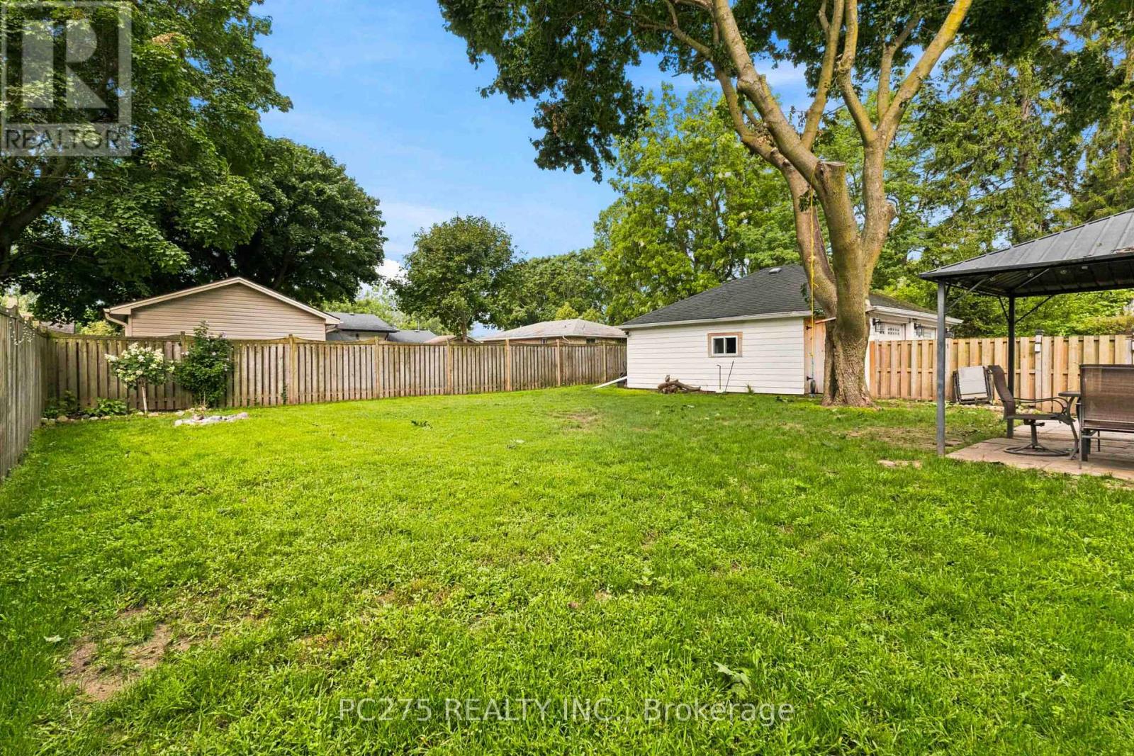 174 FURNIVAL ROAD - Image 38