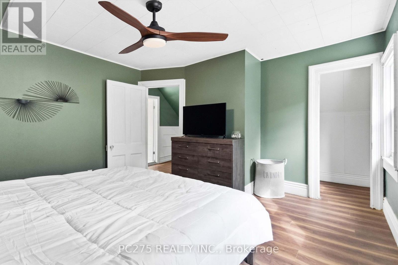 174 FURNIVAL ROAD - Image 31