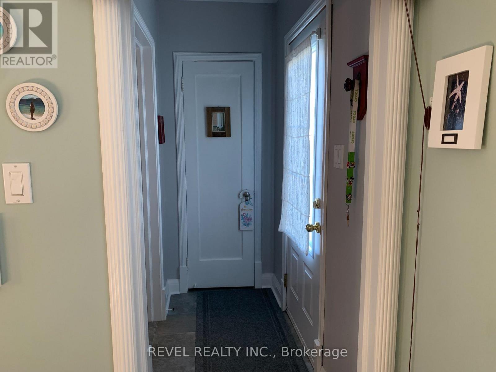 427 HARMONY STREET - 7