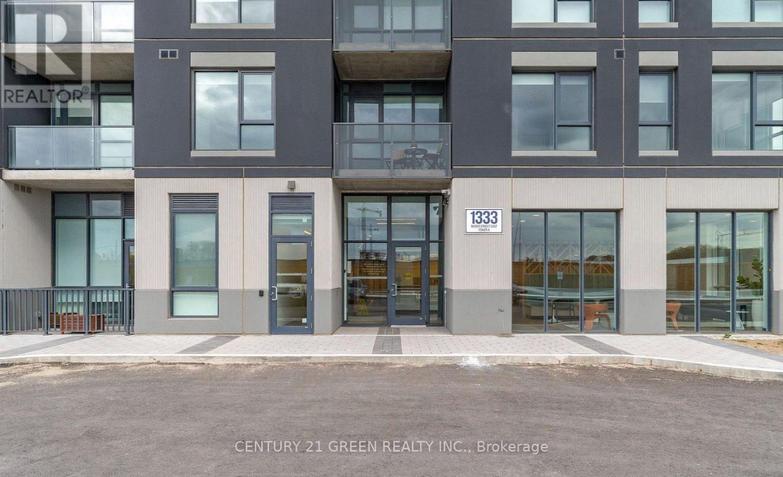 419 - 1333 WEBER STREET E — photo 2