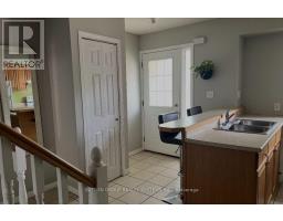 19 - 211 Veronica Drive, Kitchener, ON N2A2R8 Photo 10