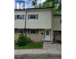 19 - 211 Veronica Drive, Kitchener, ON N2A2R8 Photo 11