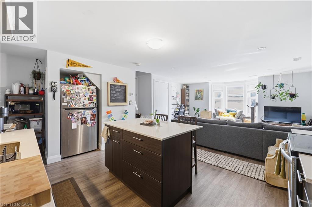 74 CATHCART Street - 19