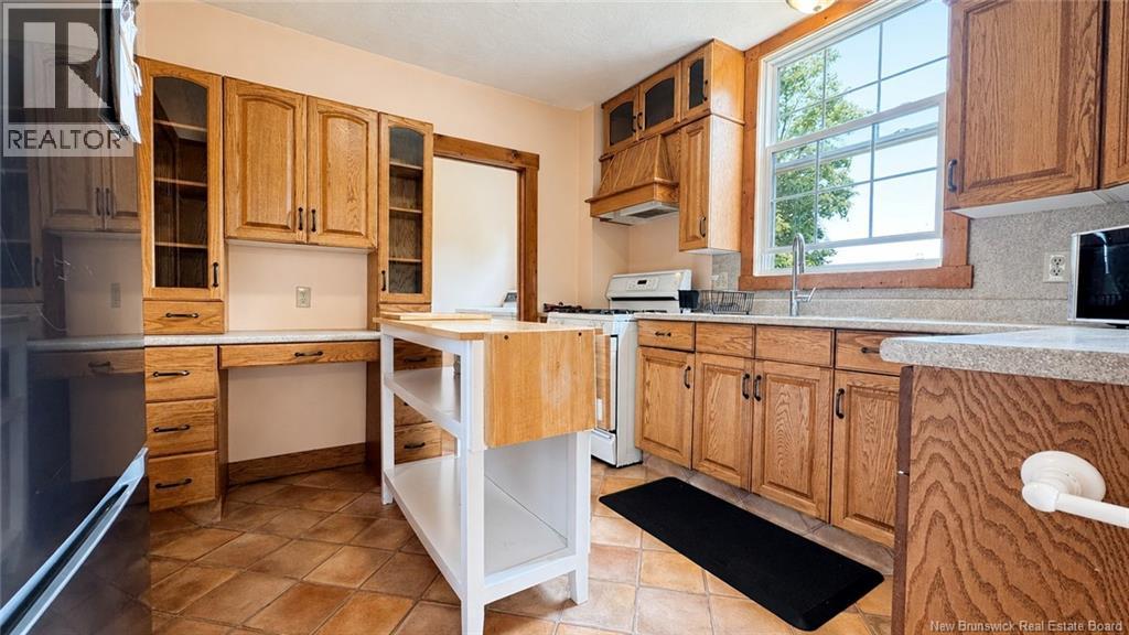 115-123 Pond Shore Road - 29