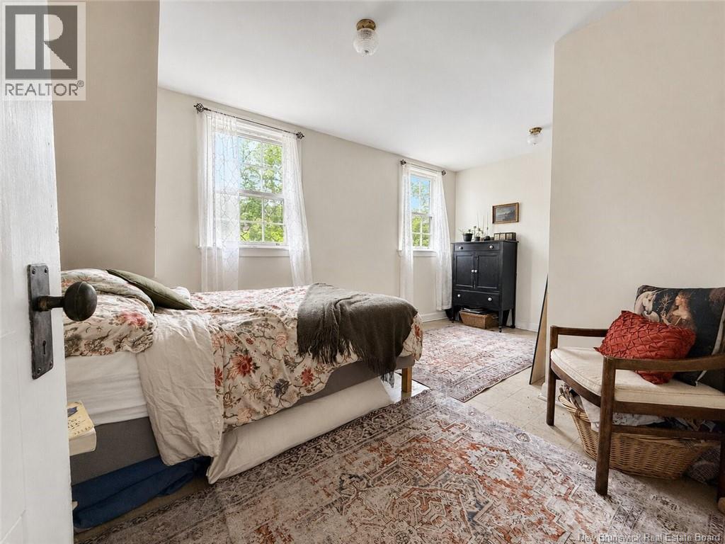 115-123 Pond Shore Road - 16
