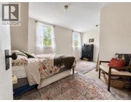 115-123 Pond Shore Road, photo 16