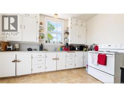 115-123 Pond Shore Road, photo 12