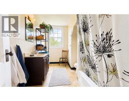 115-123 Pond Shore Road, photo 18