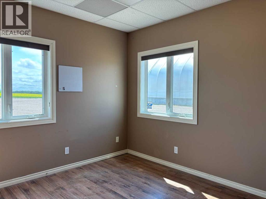 25043 TWP Road 470 - Photo 13