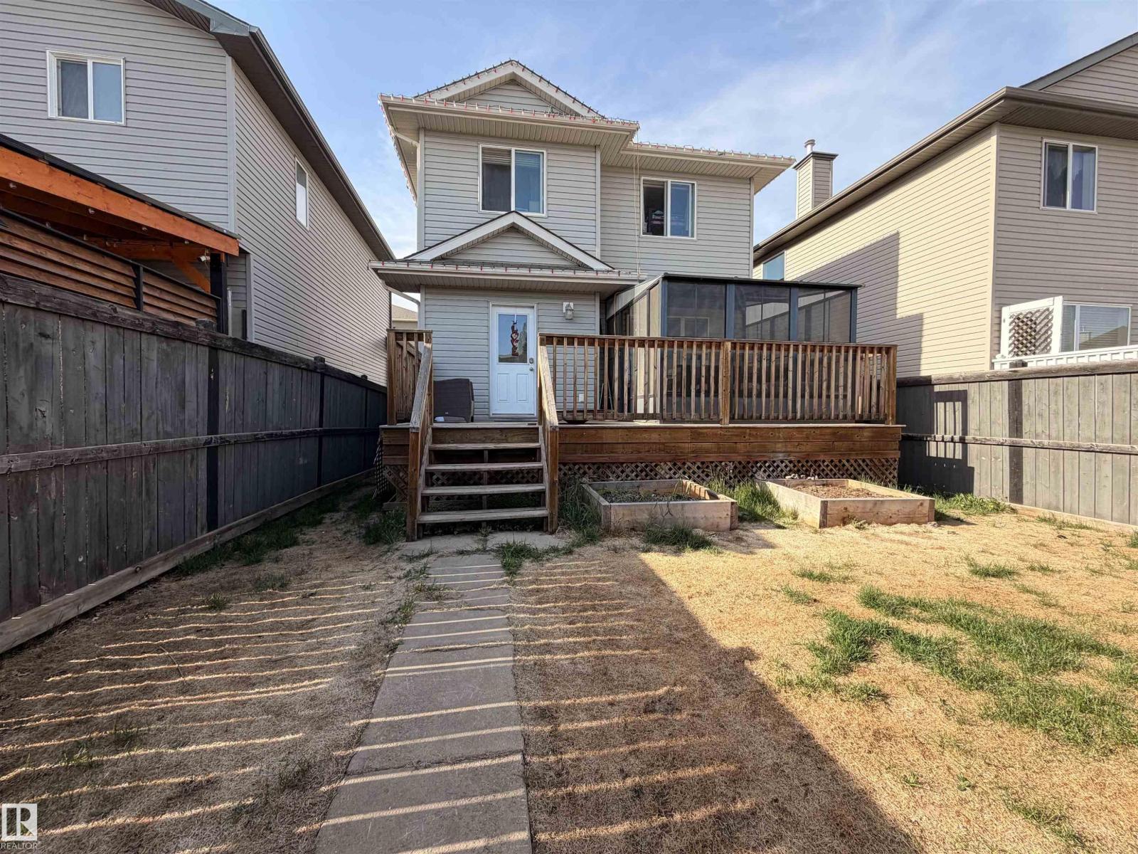 105 KEYSTONE CR - Image 25