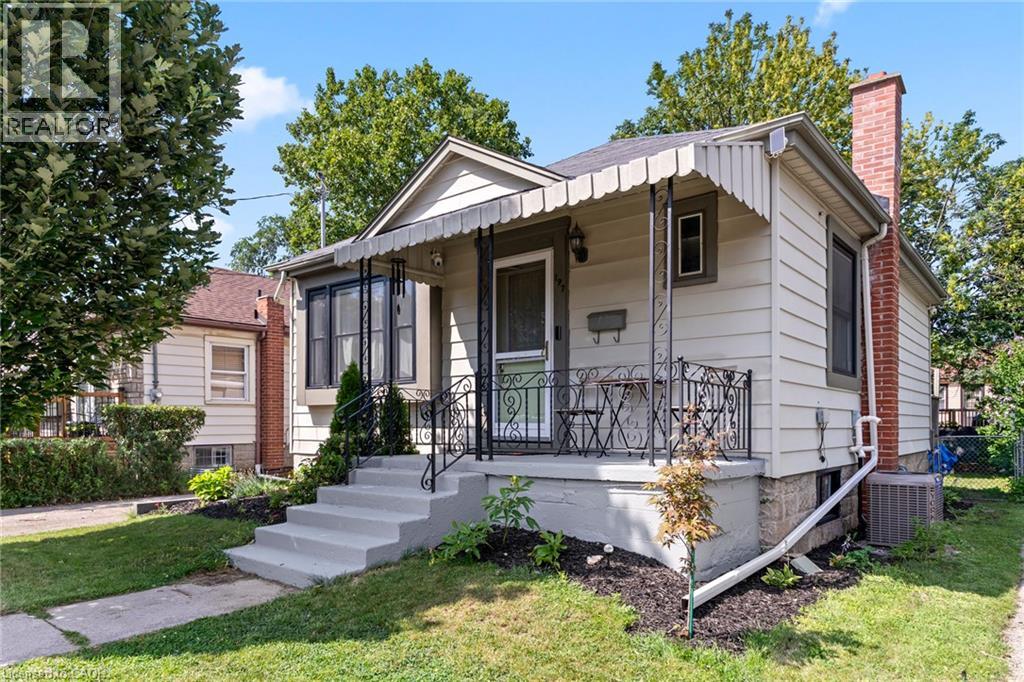 197 CROCKETT Street - 4