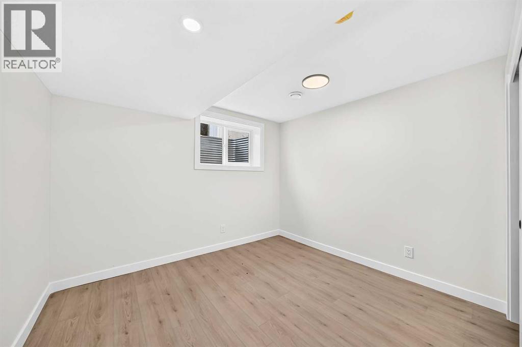 4 Abingdon Court NE - 35