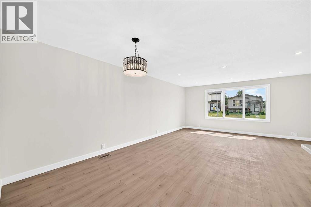 4 Abingdon Court NE - 12