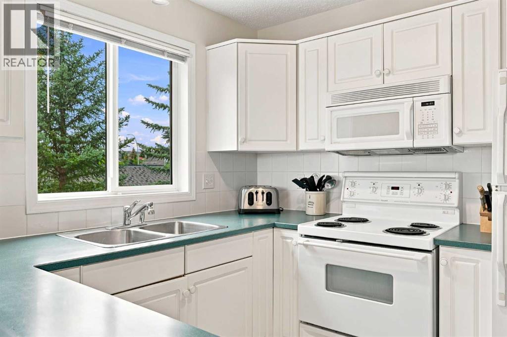 #308 10 Sierra Morena Mews SW - Image 12