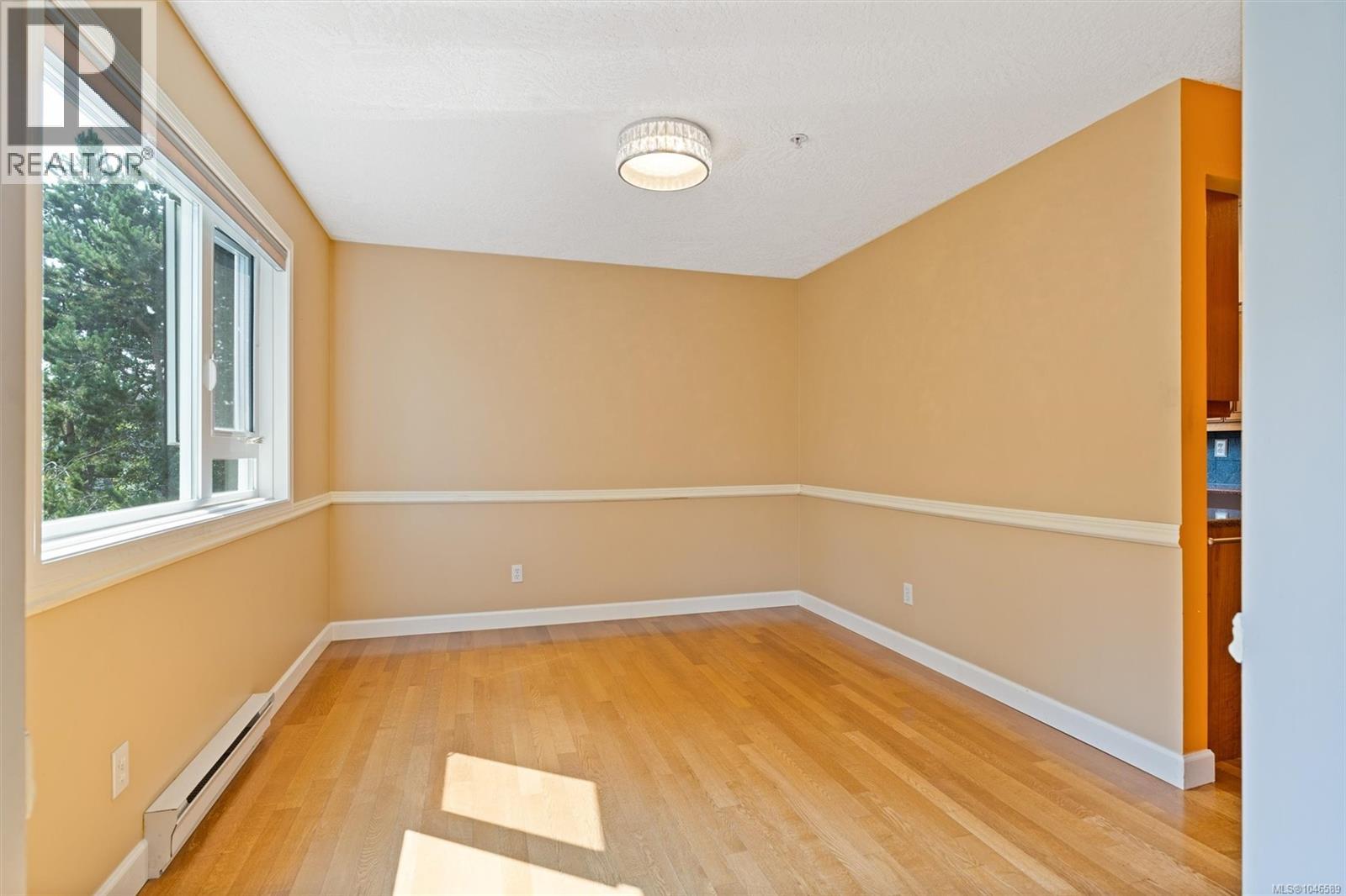 #302 9975 Fifth St - 11