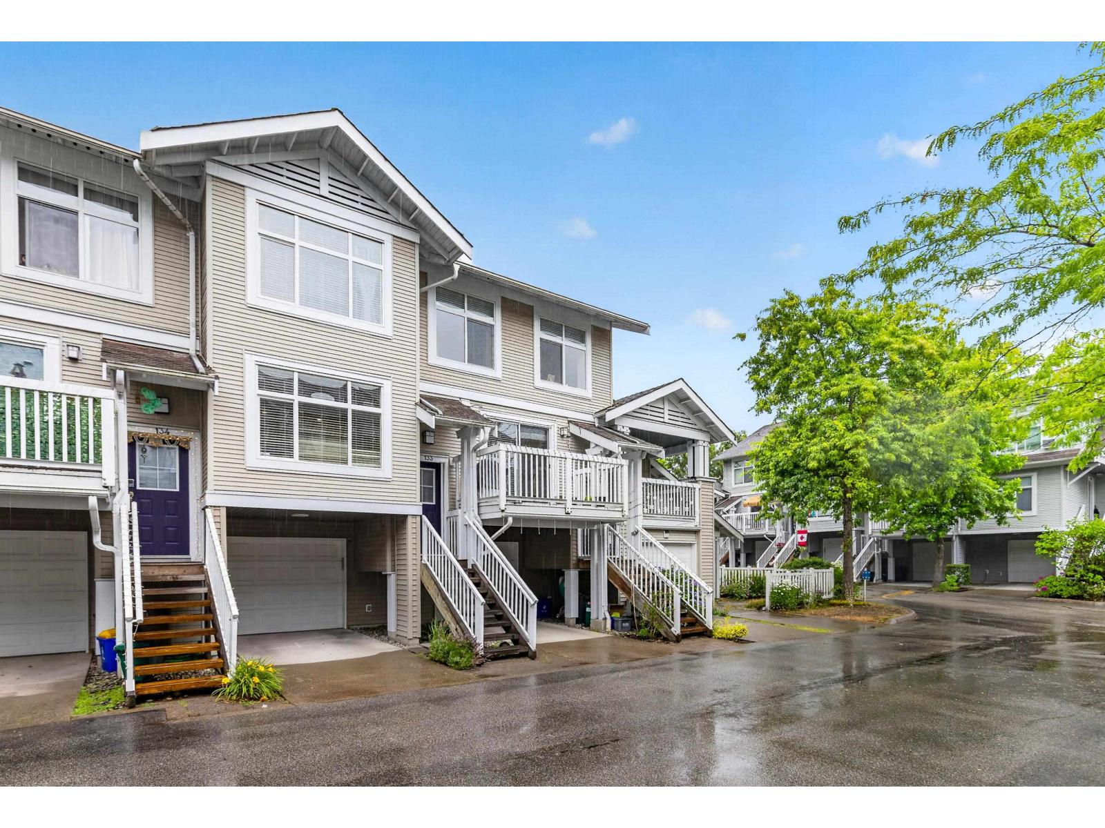 3 Bed, 2 Bath Apartment for Sale in Langley – 133 20033 70 AVENUE, Langley – MLS# R3154697 - Image 2