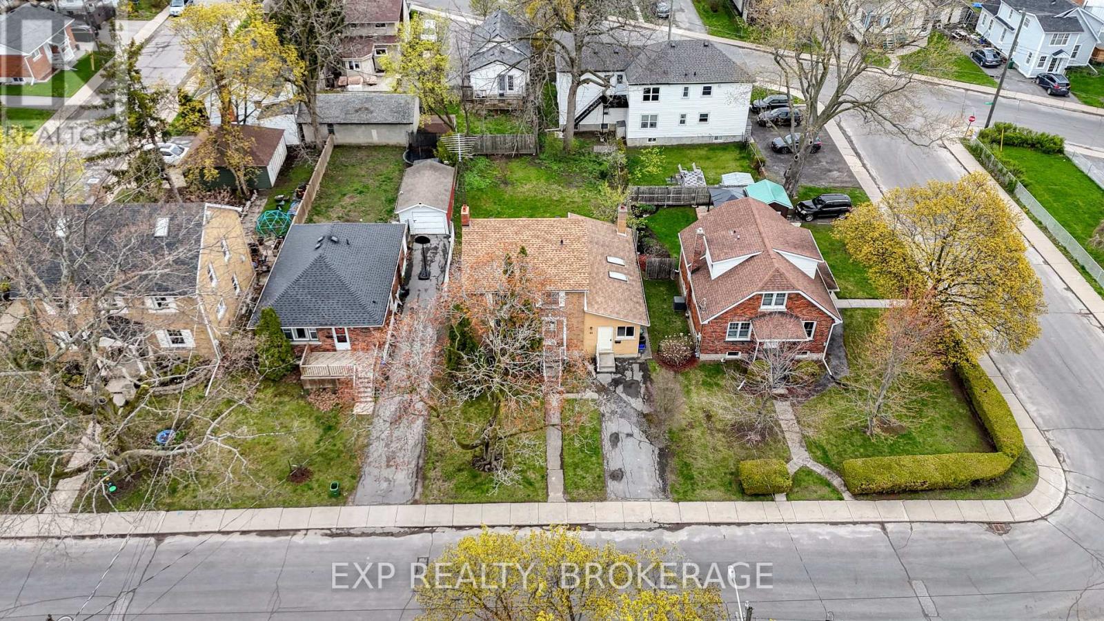 11 CARRUTHERS AVENUE - Image 30