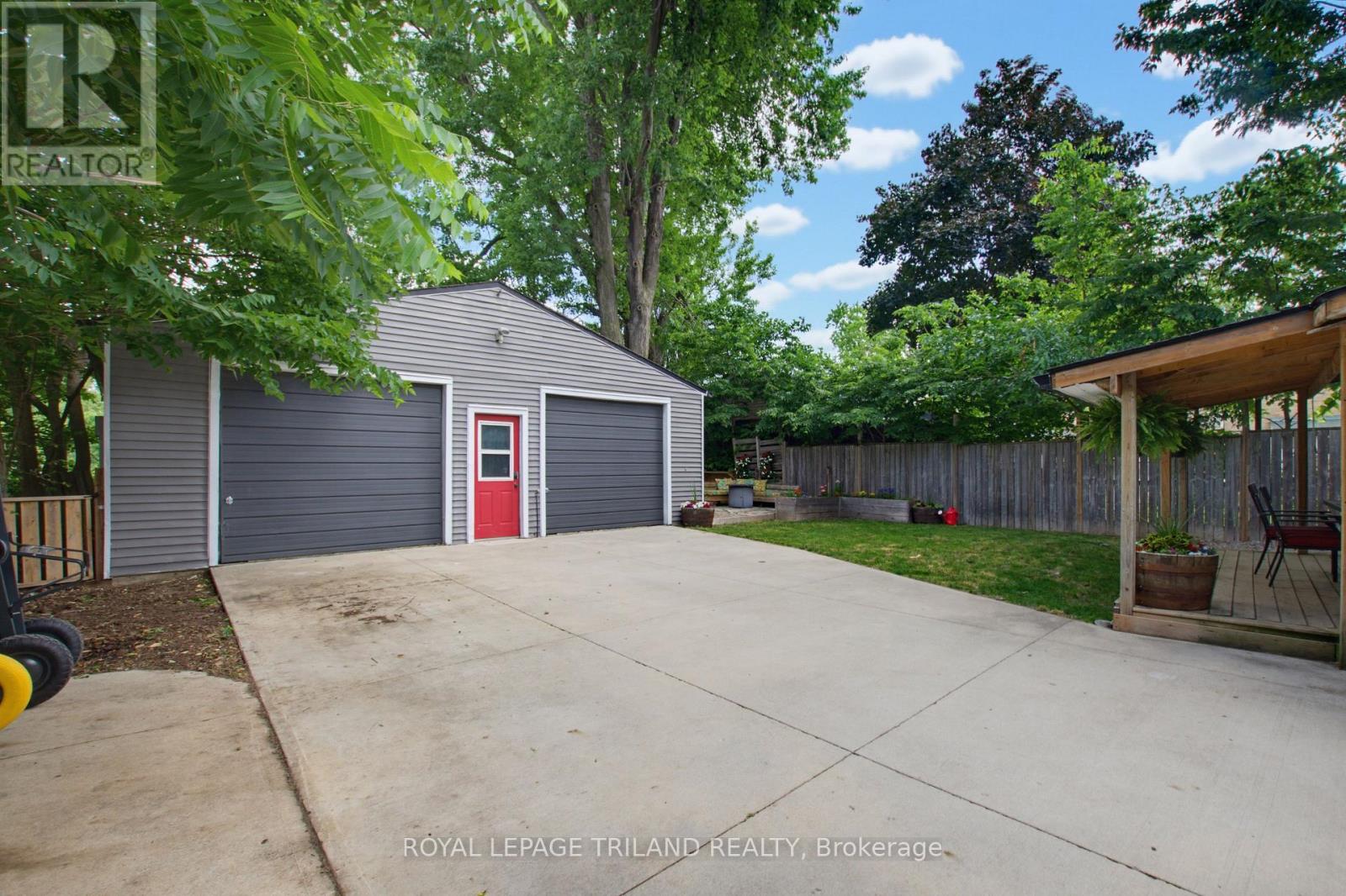 872 STEDWELL STREET - 41