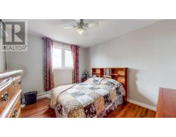 96 Farrell Drive thumbnail 13