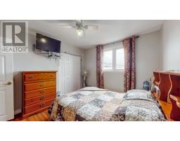 96 Farrell Drive thumbnail 15
