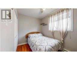 96 Farrell Drive thumbnail 17