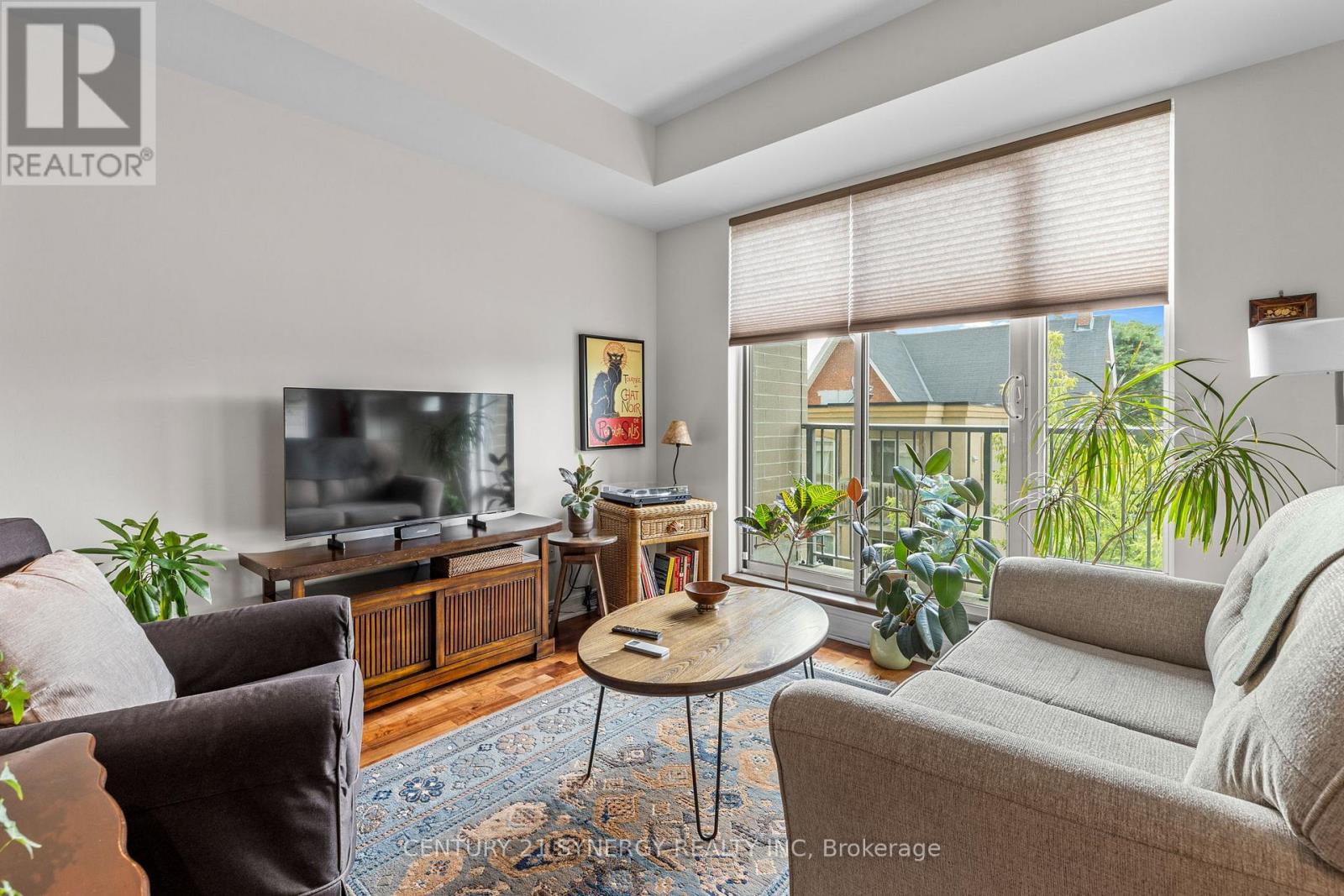 1 Bed, 1 Bath Apartment for Sale in Ottawa – 501 – 200 BESSERER STREET, Ottawa – MLS# X13663014 - Image 12