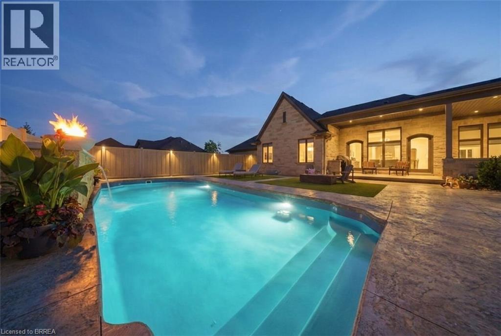 18 HARPER Boulevard - 40