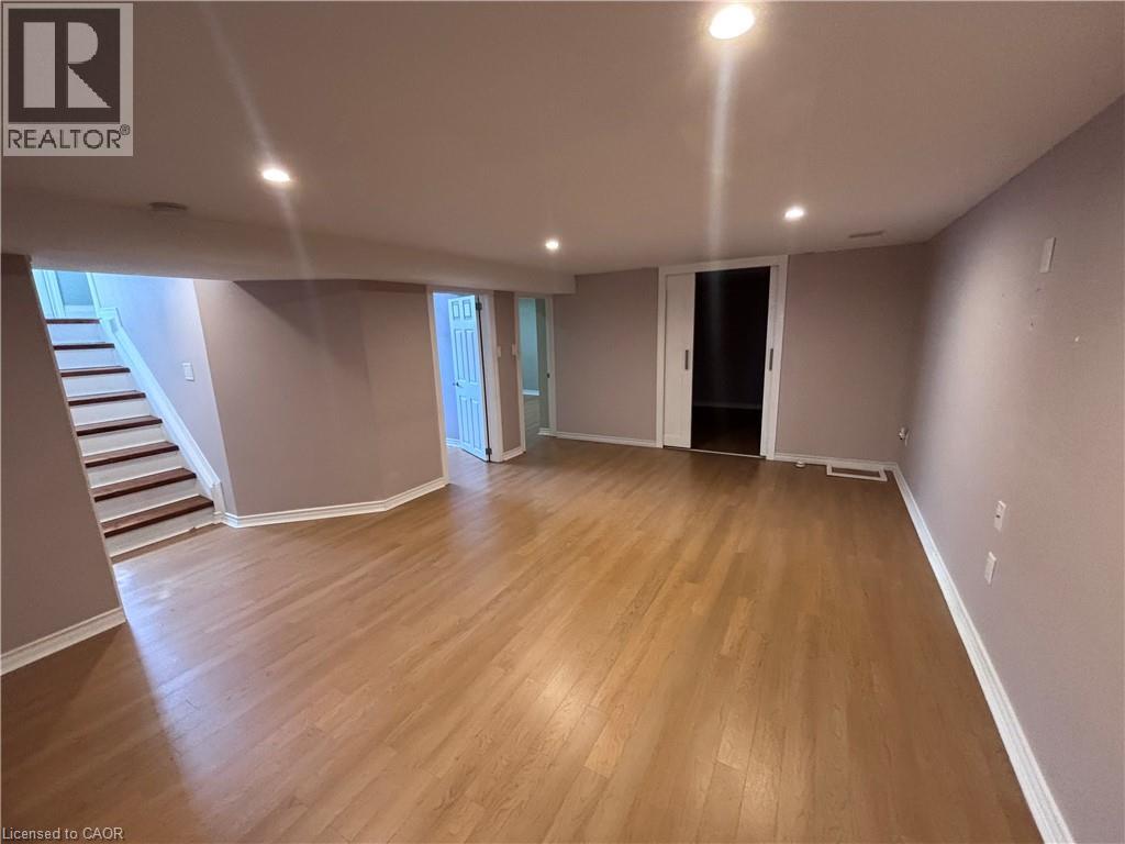 48 MOUNTAIN Avenue N - 41