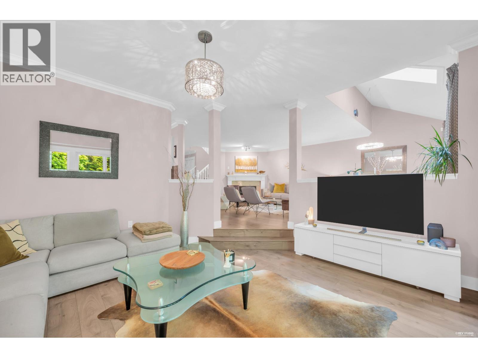 9 181 RAVINE DRIVE, Port Moody