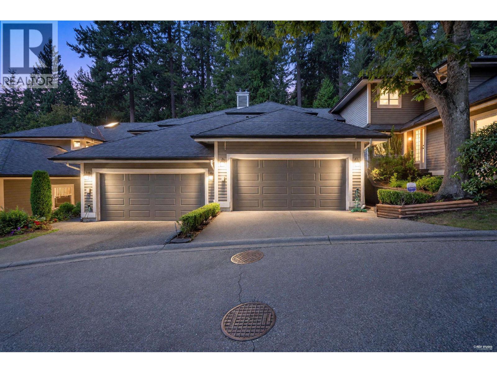 9 181 RAVINE DRIVE, Port Moody