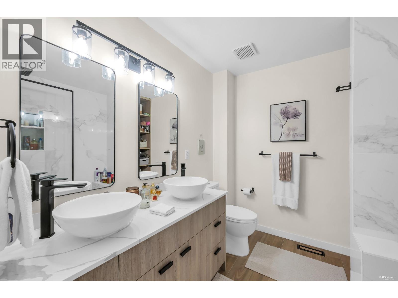 9 181 RAVINE DRIVE, Port Moody