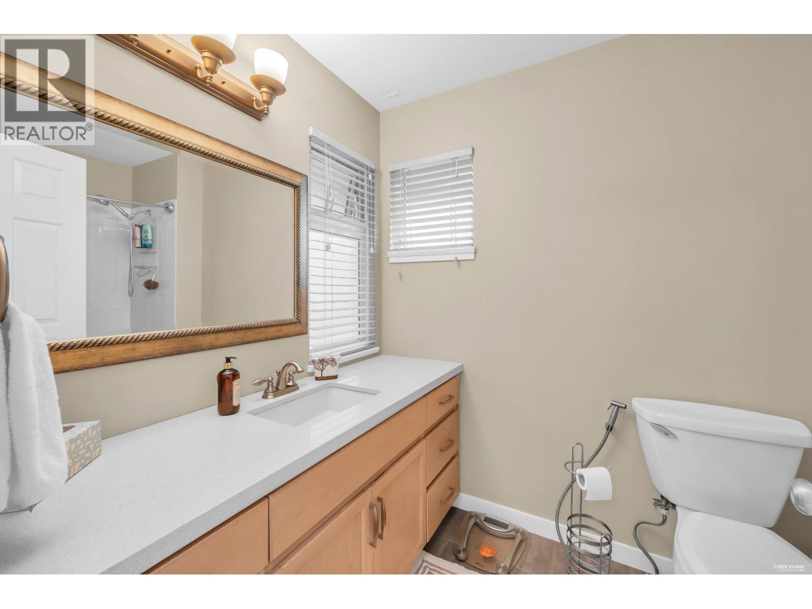 9 181 RAVINE DRIVE, Port Moody