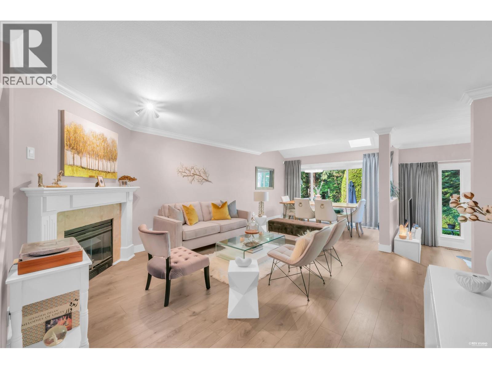 9 181 RAVINE DRIVE, Port Moody