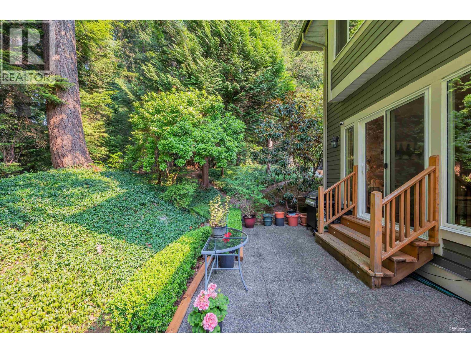 9 181 RAVINE DRIVE, Port Moody