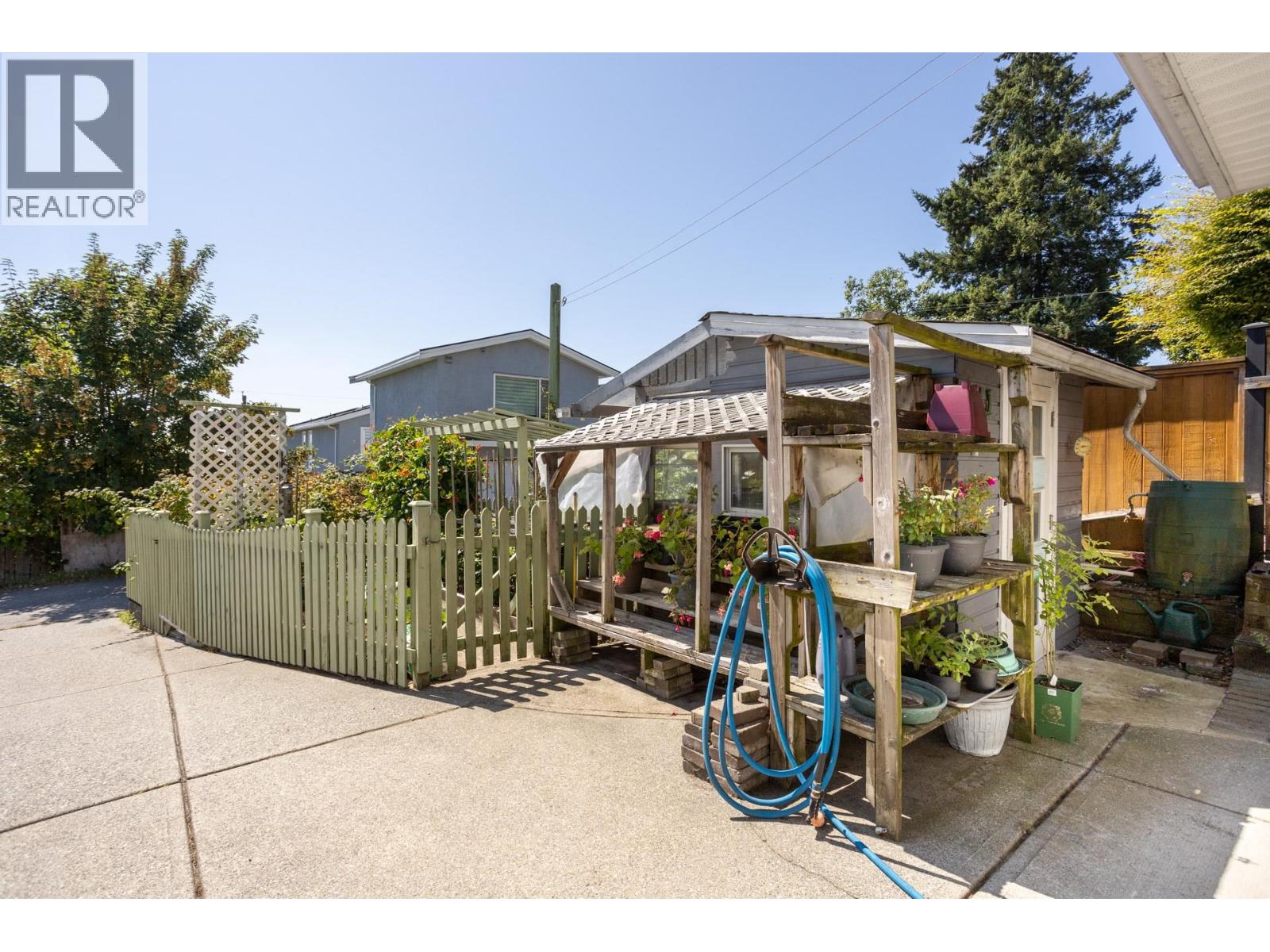 4 Bed, 3 Bath House for Sale in Coquitlam – 1056 WALLS AVENUE, Coquitlam – MLS# R3154659 - Image 27