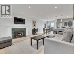 409 W 27th Street, North Vancouver, BC V7N2H7 Photo 10