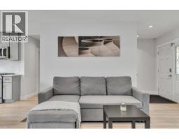 409 W 27th Street, North Vancouver, BC V7N2H7 Photo 14