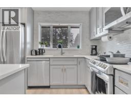 409 W 27th Street, North Vancouver, BC V7N2H7 Photo 18